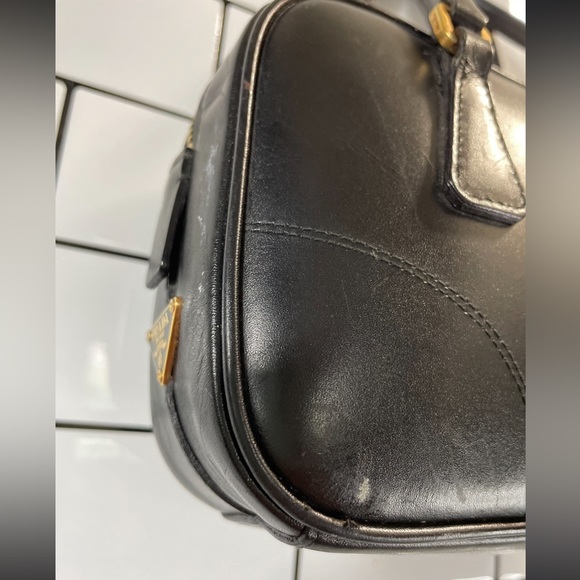 Vintage Micro Prada - Picture 5 of 11